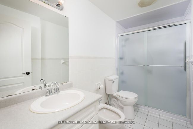 509 - 2504 Rutherford Rd, Condo with 2 bedrooms, 2 bathrooms and 1 parking in Concord ON | Image 9