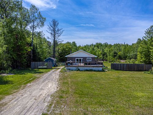 3399 Gelert Rd, Minden, ON, K0M2K0 | Card Image