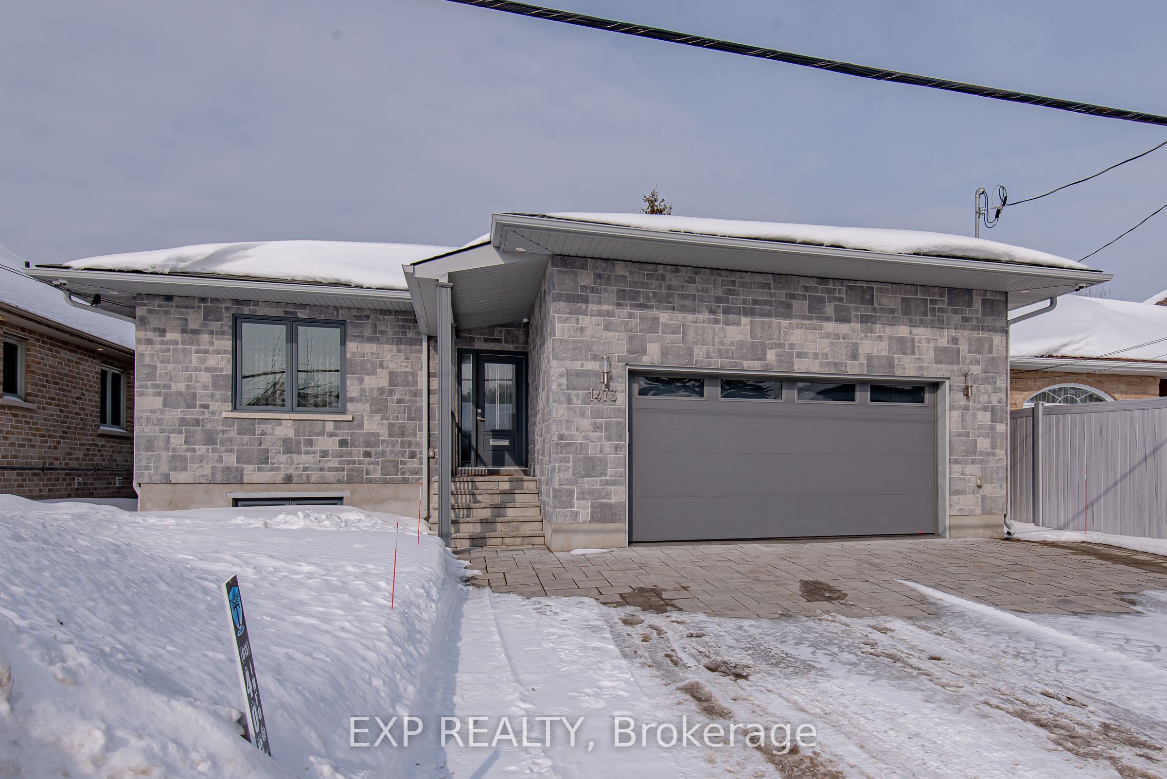 Residential in Blossom Park - Airport and Area 3