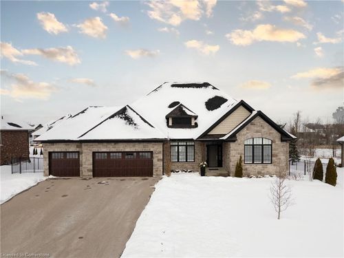 40 Sunset Hills Cres, Maryhill, ON, N0B2B0 | Card Image