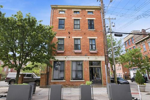 111 E 13th St, Cincinnati, OH, 45202-2344 | Card Image