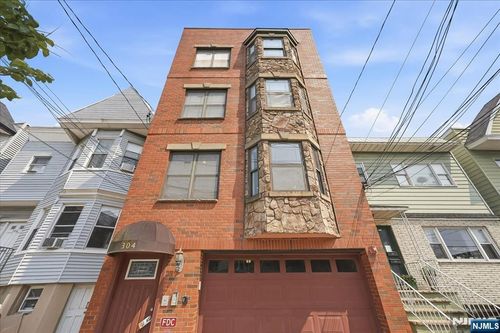 304 Palisade Ave, Union City, NJ, 07087-5347 | Card Image