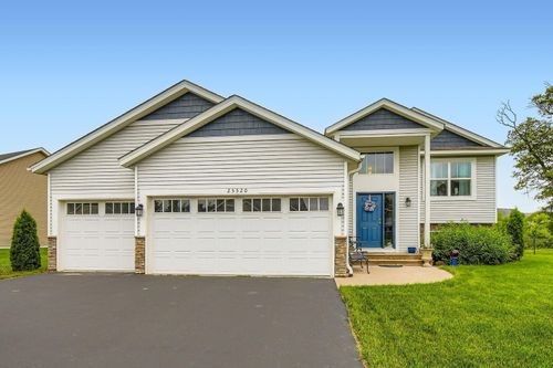 25520 10th St W, Zimmerman, MN, 55398-4556 | Card Image