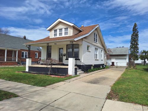 7335 Gronow, Center Line, MI, 48015-1844 | Card Image