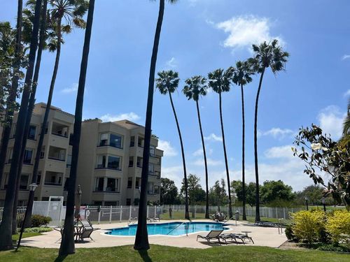 205-12122 Royal Birkdale Row, San Diego, CA, 92128-4460 | Card Image