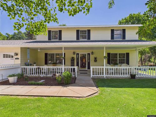 8 Chokecherry Ln, Buffalo, WY, 82834-9642 | Card Image