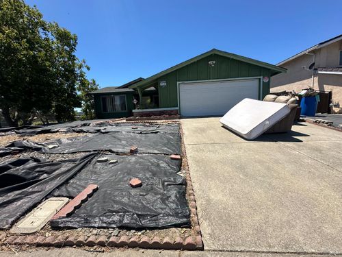 938 Sandy Cove Dr, Rodeo, CA, 94572-2023 | Card Image