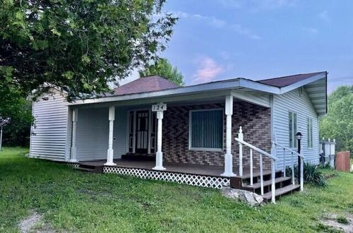 124 N Bogue Street, Hesperia, MI, 49421 | Card Image