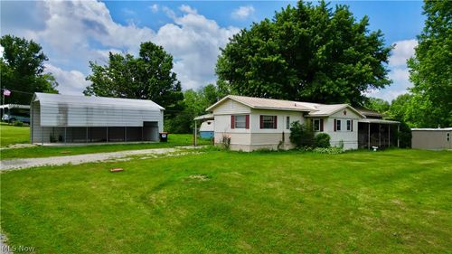 875 Mobile Dr, Zanesville, OH, 43701-9160 | Card Image