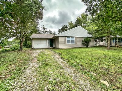 9961 Catalina Drive, House other with 3 bedrooms, 1 bathrooms and null parking in Indianapolis IN | Image 2