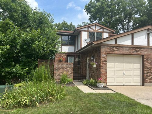 5658 Springdale Rd, Colerain Twp, OH, 45251-1826 | Card Image