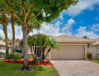 8278 Duomo Circle, House other with 3 bedrooms, 2 bathrooms and null parking in Boynton Beach FL | Image 1