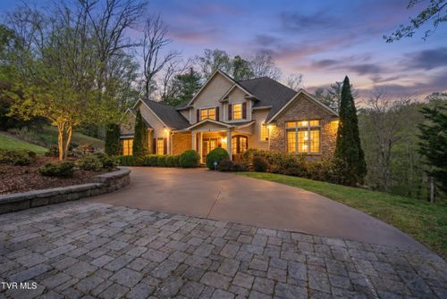 2 Serenity Ridge Trl, Bristol, TN, 37620-4123 | Card Image
