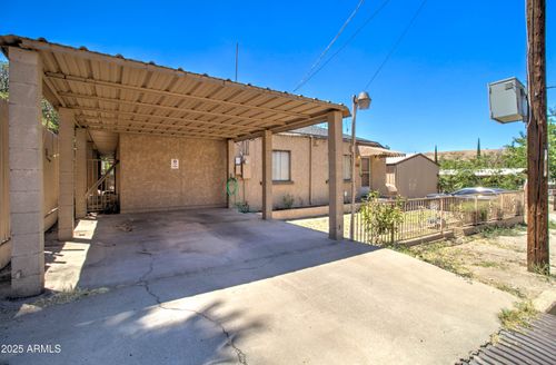 5822 S Old Oak St, Miami, AZ, 85539-8604 | Card Image