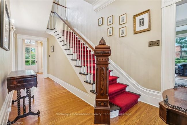 30 South St W, House other with 6 bedrooms, 4 bathrooms and 7 parking in Dundas ON | Image 26