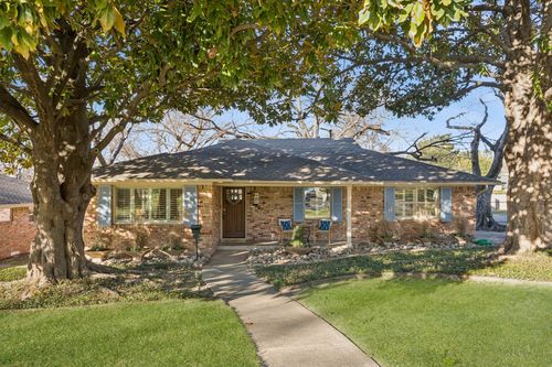 10021 Lanshire Dr, Dallas, TX, 75238-3434 | Card Image