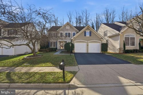 13020 Pilgrims Inn Dr, WOODBRIDGE, VA, 22193-4989 | Card Image