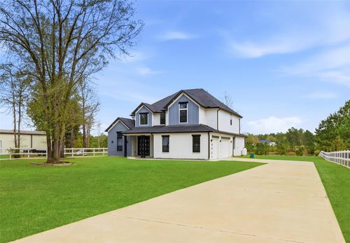 2056 White Doe Ct, Cleveland, TX, 77328-8880 | Card Image