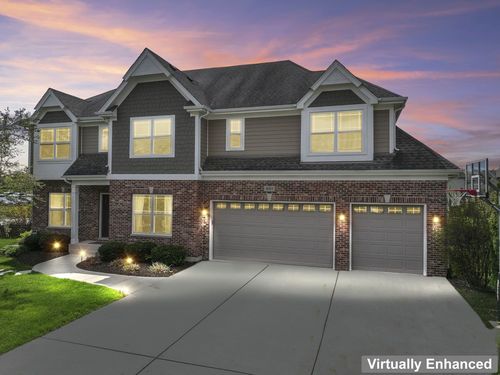 601 Oak Ln, South Elgin, IL, 60177-2201 | Card Image