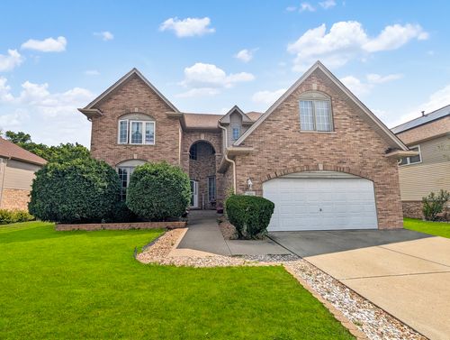 3811 River Rd, Hazel Crest, IL, 60429-2451 | Card Image