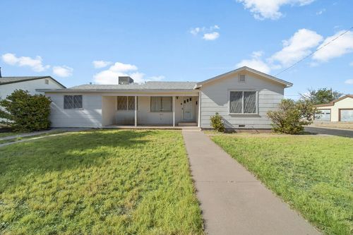 1013 Stadium Ave, Big Spring, TX, 79720-3127 | Card Image