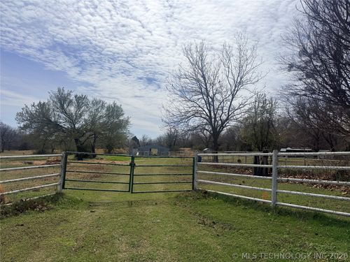 1723 E 60th St N, Muskogee, OK, 74403-1221 | Card Image