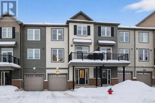 205 Attwell Private, Ottawa, ON, K2K0P6 | Card Image