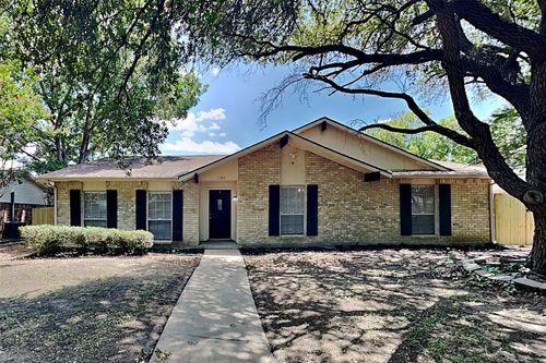 1200 Middle Cove Dr, Plano, TX, 75023-4978 | Card Image