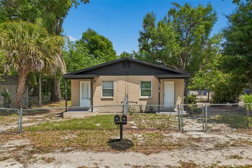 9801 N 11th St, Tampa, FL, 33612-8150 | Card Image