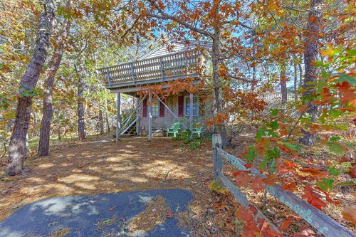 50-7 Great Hollow Rd, Truro, MA, 02666-5224 | Card Image