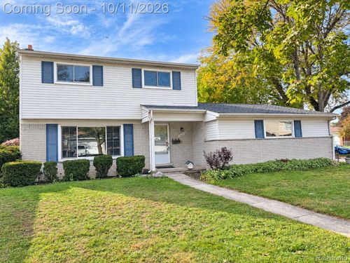 14193 Arden St, Livonia, MI, 48154-4204 | Card Image