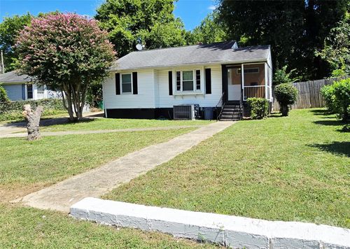1900 Double Oaks Rd, Charlotte, NC, 28206-2304 | Card Image