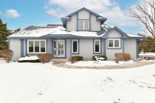 909 Bay View Circle, Mukwonago, WI, 53149 | Card Image