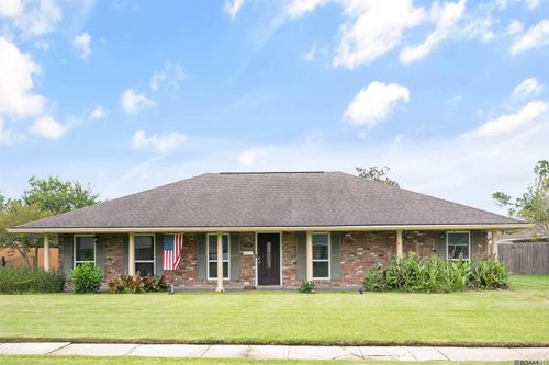 12521 Sherbrook Dr, Baton Rouge, LA, 70815-6649 | Card Image