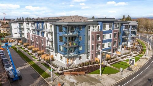 108-13777 75a Ave, Surrey, BC, V3W6S8 | Card Image