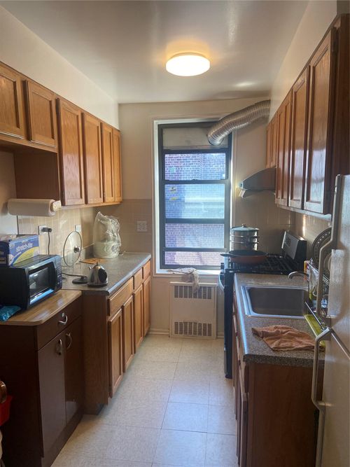 apt-6q-84 Elmhurst Ave, Elmhurst, NY, 11373-3331 | Card Image