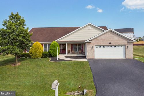 18812 Island Dr, HAGERSTOWN, MD, 21742-5338 | Card Image