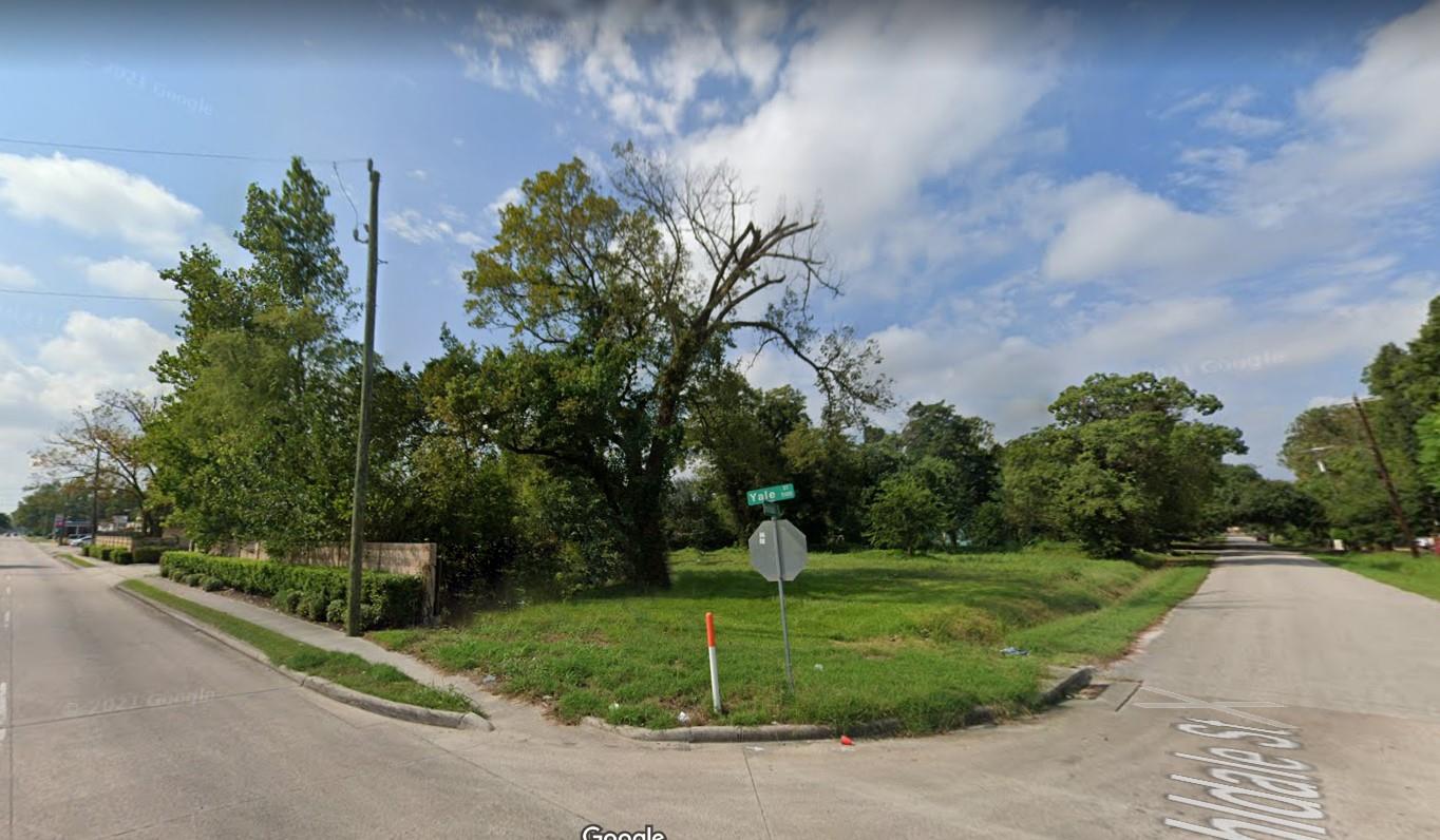 Land in Houston 3