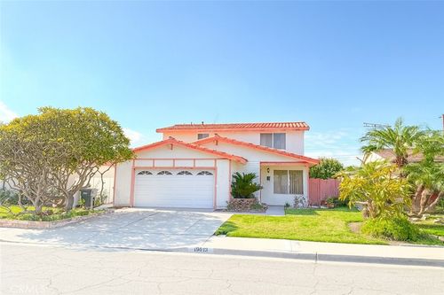 19013 Ibex Ave, Artesia, CA, 90701-6834 | Card Image