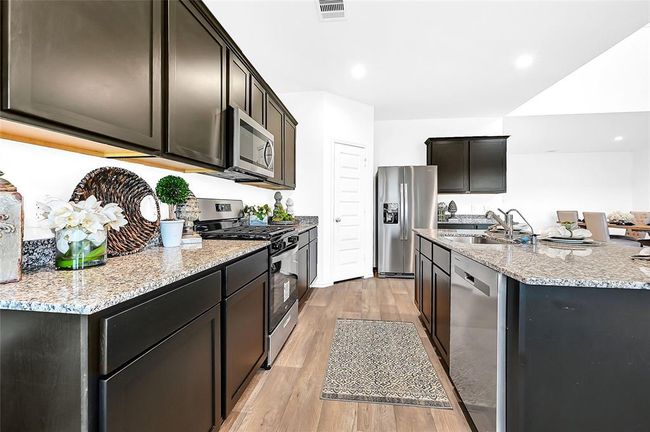 *Images and 3D tour are for illustration only and options may vary from home as built. | Image 14