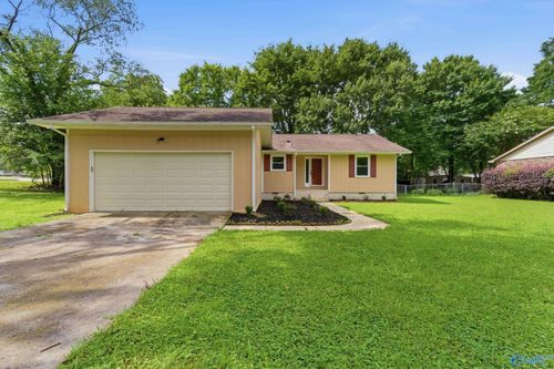416 Walton Rd, Madison, AL, 35758-1147 | Card Image