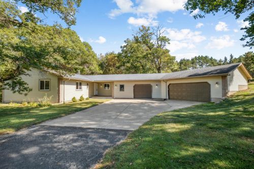 3500 Rose Circle Nw, Oak Grove, MN, 55303 | Card Image