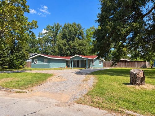5210 Bristol Dr, Beaumont, TX, 77707-1910 | Card Image