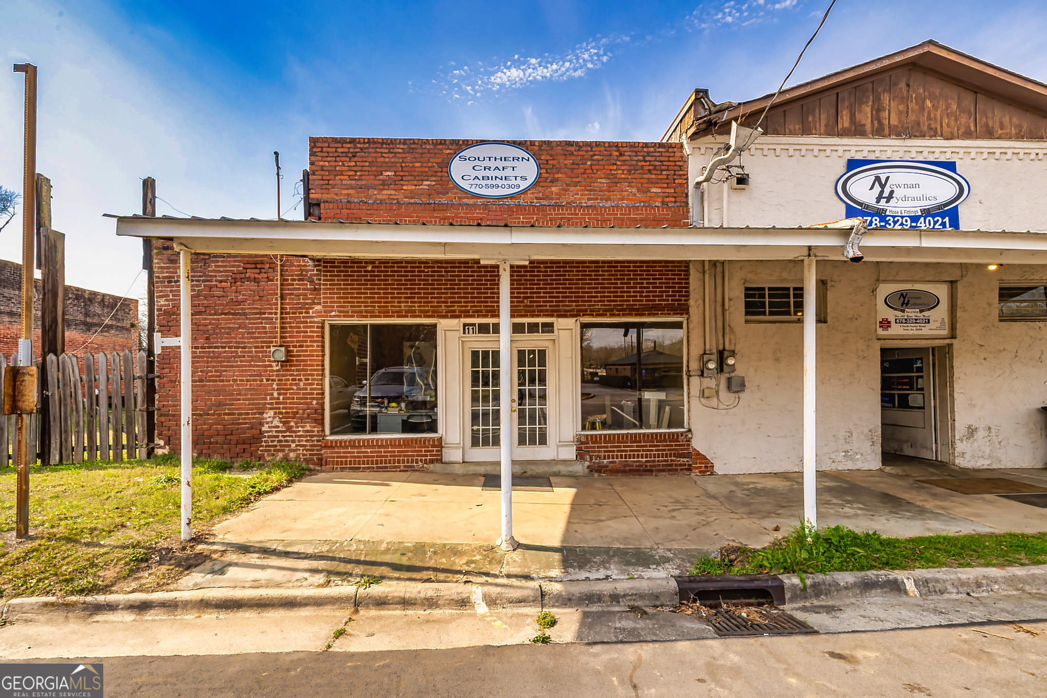 11 S Hunter St, Senoia, GA 30276