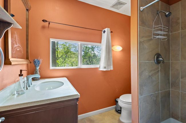 Guest House Bathroom | Image 39