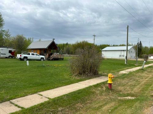 16 1 Street E, Faust, AB, T0G0X0 | Card Image
