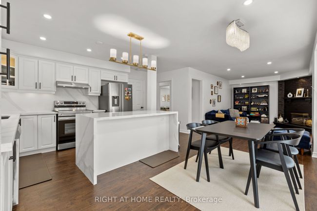 4 Deena Pl, House other with 8 bedrooms, 7 bathrooms and 6 parking in Markham ON | Image 27