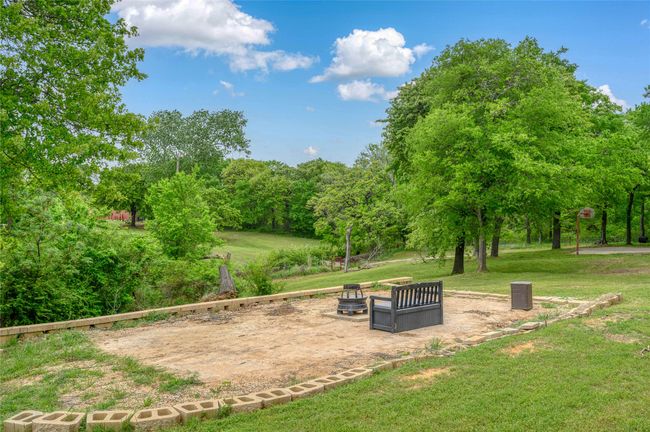 620 Highway 377 N, House other with 3 bedrooms, 3 bathrooms and null parking in Whitesboro TX | Image 8