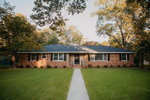 946 Magnolia St Se, Aiken, SC, 29801-7218 | Card Image