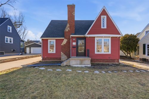 435 20th St Ne, Cedar Rapids, IA, 52402-6317 | Card Image